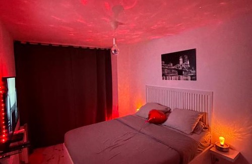 Montereau-Fault-Yonne Apartamento | Jennah Spa