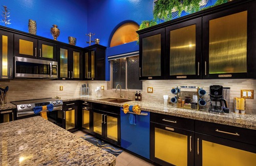 New Papago Parkway Casa | Jewel of Scottsdale, Epic game room and Hot tub, close to Old Town