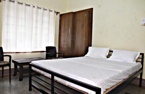 Jhargram Hotel | Jhargram Eshani Hotels and Guest House