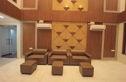 Vellore Hotel | JKINN