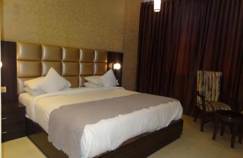 Bareilly Hotel | JM Vistaraa