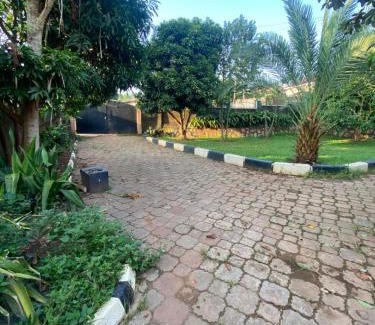 Kampala Casa | Jmukisa