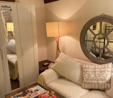 Veigy-Foncenex Casa | Jolie Chambre double avec Balcon