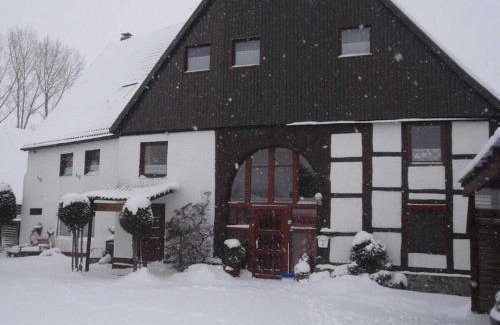 Herrentrup Casa | Josephine Zöller House