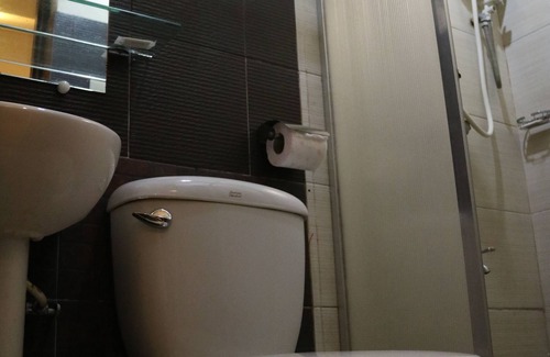 Bacolod Hotel | JP 227 Residences