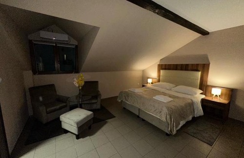 Bor Apartamento | JP Motel Mali Pariz