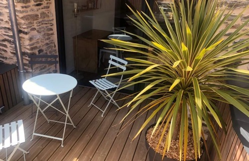 Landerneau Casa | Magnífico alojamiento con spa en el centro de la ciudad