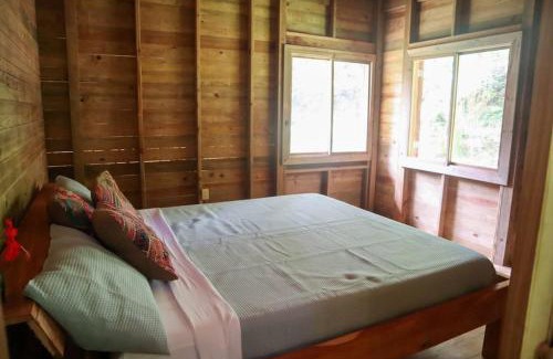 Bocas del Toro Chalet De Esquí | Jungle beach 2 bedroom cottage