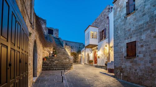 Rhodes Old Town Hotel | Kókkini Porta Rossa