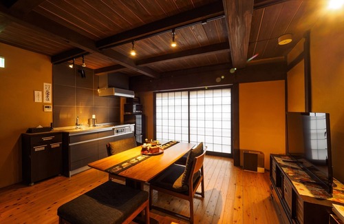 Kamininomiyacho Villa | K's Villa Kamogawa and Matsumi