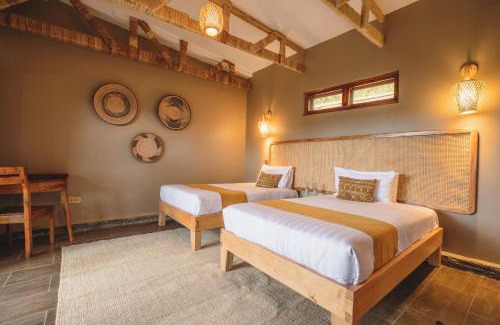 Rubuguri Cabina | Kaara Gorilla Mountain Lodge