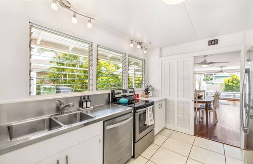 Kahala Casa | * 10% de descuento en estancias ahora-6/18 * Kahala Cottage - ¡Casa privada Kahala con piscina!