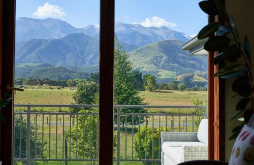 Hapuku Villa | Kaikoura Mountain Views Villa