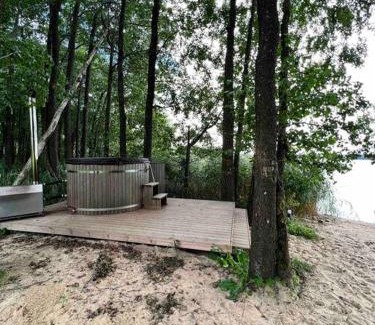 Alytus county Chalet De Esquí | Kaimukas - namelis prie ežero keturiems