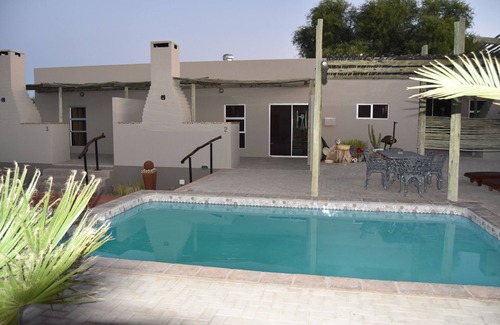 Koes Alquiler De RV | Kalahari Farmstall - Accommodation and Campground