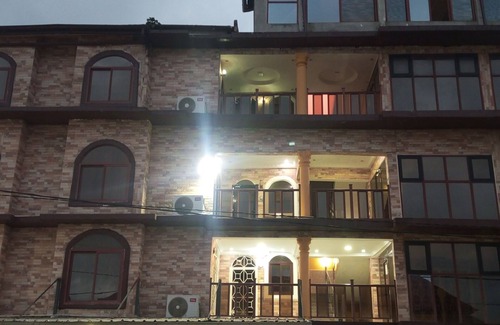 Montserrado County Apartamento | KalBock Apartment