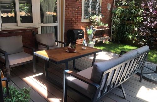 Kaleici Villa | KALEİÇİ MÜSTAKİL BAHÇELİ MÜTHİŞ ev