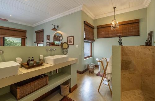 Malelane Cabina | Kambaku River Lodge