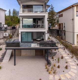 Lobstaedt Villa | KANANI am Hainer See