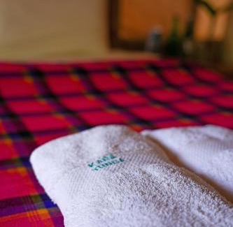 Moroto Cama Y Desayuno | Kara-Tunga Safari Camp