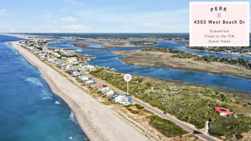 Oak Island Casa | Karefree