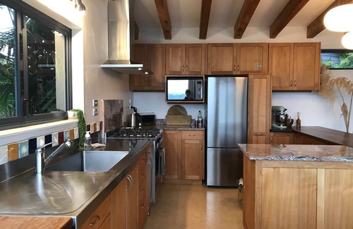 Pakawau Casa | Karu ō te Kiwi