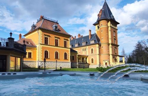 Paradsasvar Hotel | Kastélyhotel Sasvár Resort
