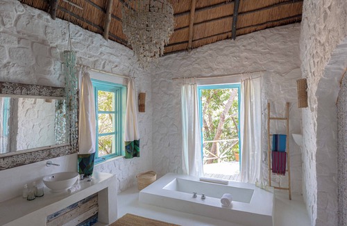 Nkwazi Village Cabina | Kaya Mawa