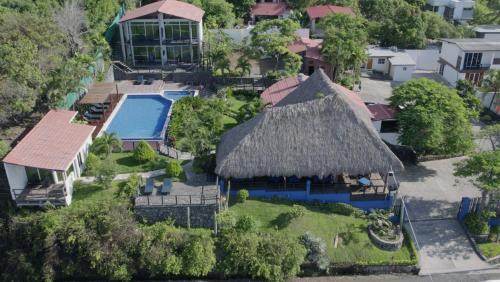 La Libertad Hotel | Kayu Surf Resort