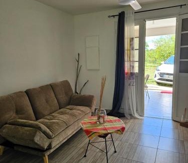 Petit-Canal Casa | Kaz a kann là