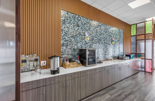 North Kansas City Hotel | KC Inn