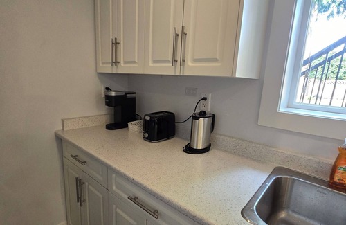 Guildford Casa | KC’s Home is ultra-comfortable Unit