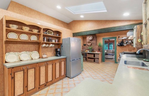 Keddie Casa | Keddie Wye House - Private Half Mile Trail and Swimming Hole