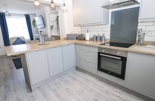 Cleator Moor Cabaña | KEEKLE TERRACE, with a garden in Cleator Moor