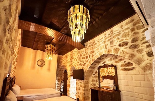 Artuklu Hotel | kefren konağı