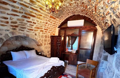 Artuklu Hotel | kefren konağı