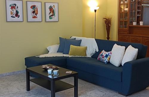 Gefira Mpania Apartamento | Kelly's penthouse