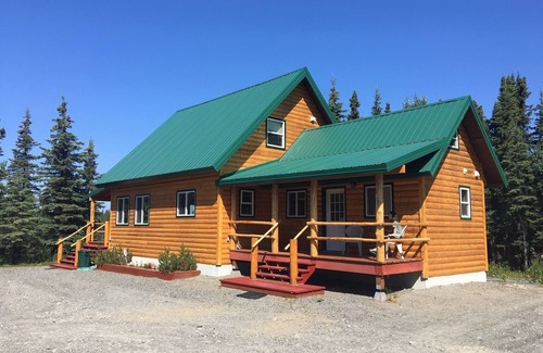 Sterling Cabina | Kenai River Waterfront: más de 350 pies de pesca costera privada.