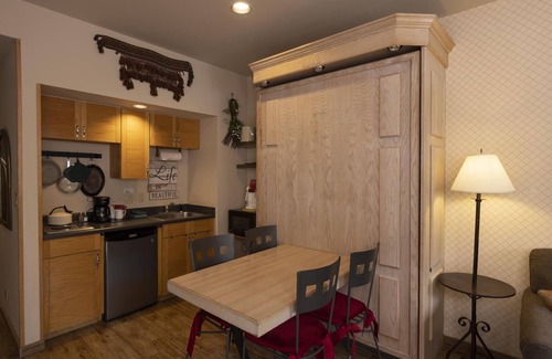 Purgatory Condominio | Kendall 233 - in the heart of Purgatory