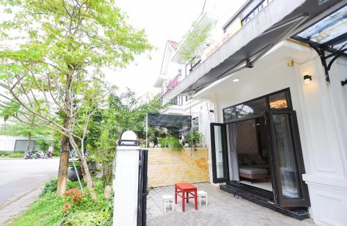 Huong Thuy Casa | KenppiC Homestay-Đậu nhiều ô tô