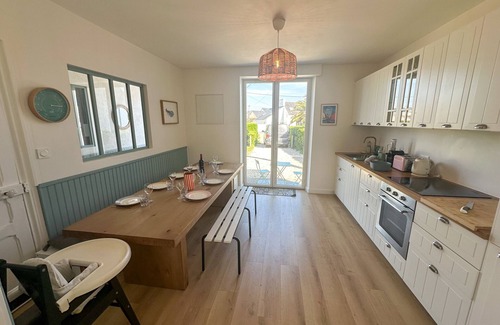 Ploudalmezeau Chalet De Esquí | KER AVEL - Renovated family house near the beach