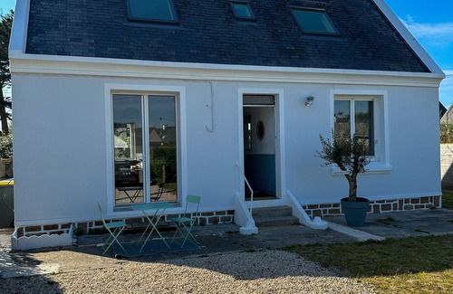 Ploudalmezeau Chalet De Esquí | KER AVEL - Renovated family house near the beach