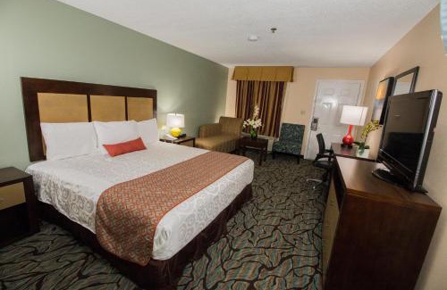 Fairhope Hotel | Key West Inn - Fairhope