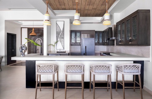 Antoneys Cay Complejo | Kimpton Grand Roatan Resort And Spa by IHG