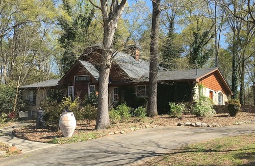 Jefferson Otro | (L-2) Cama King en una pequeña granja de ovejas de la Toscana [para 2]