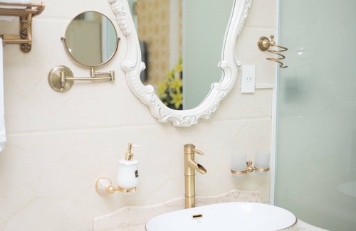 My Đinh Hotel | King's Hotel