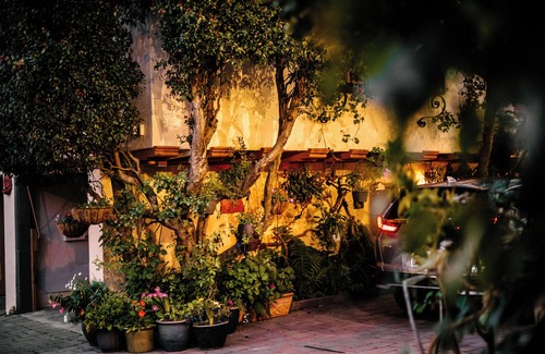 Marina District Apartamento | King Suite in San Francisco Marina District with Courtyard View & Garage Parking