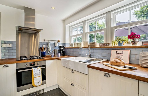 Bridgend Casa | Kingfisher River Retreat