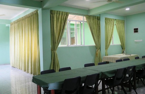 Arunagiri Nagar Hotel | Kings Hotel Restaurant and Bar