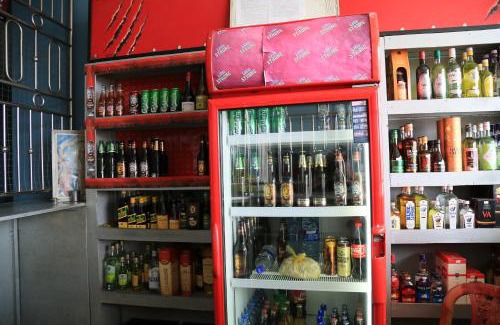 Arunagiri Nagar Hotel | Kings Hotel Restaurant and Bar